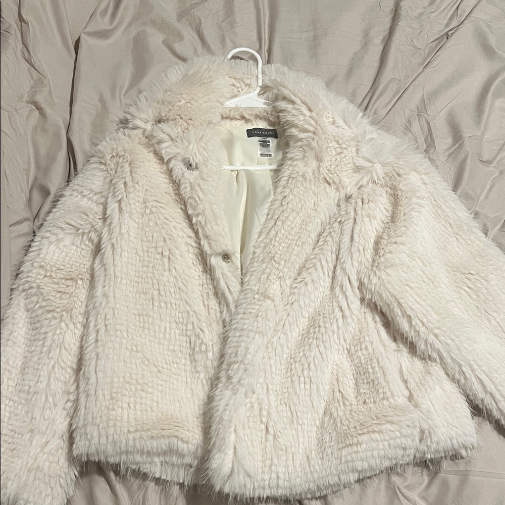 Sans Souci Plush Cream Teddy Jacket